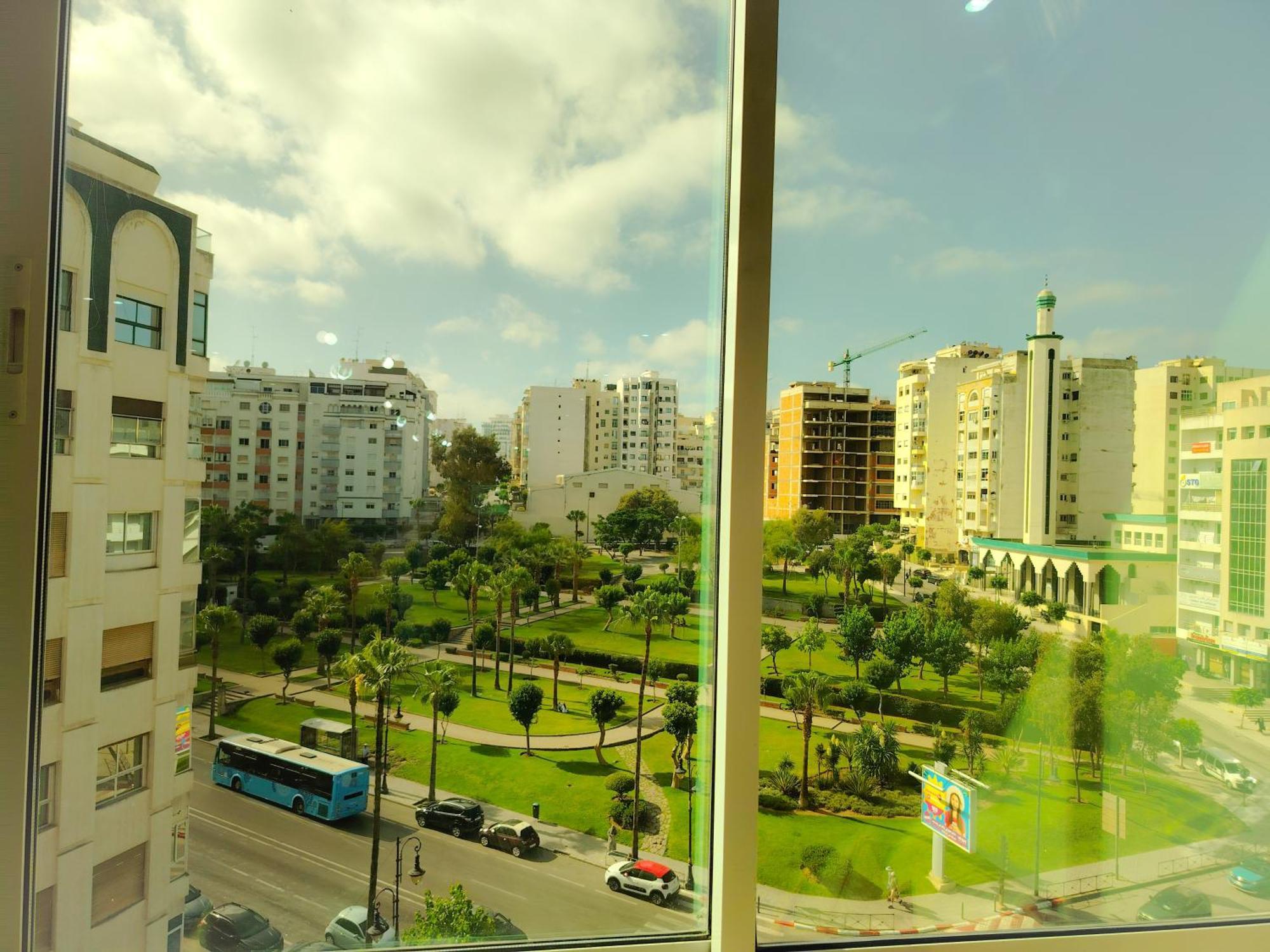 Nouveau Appartement Prestige Avec Vue Paronamique Tanger Luaran gambar